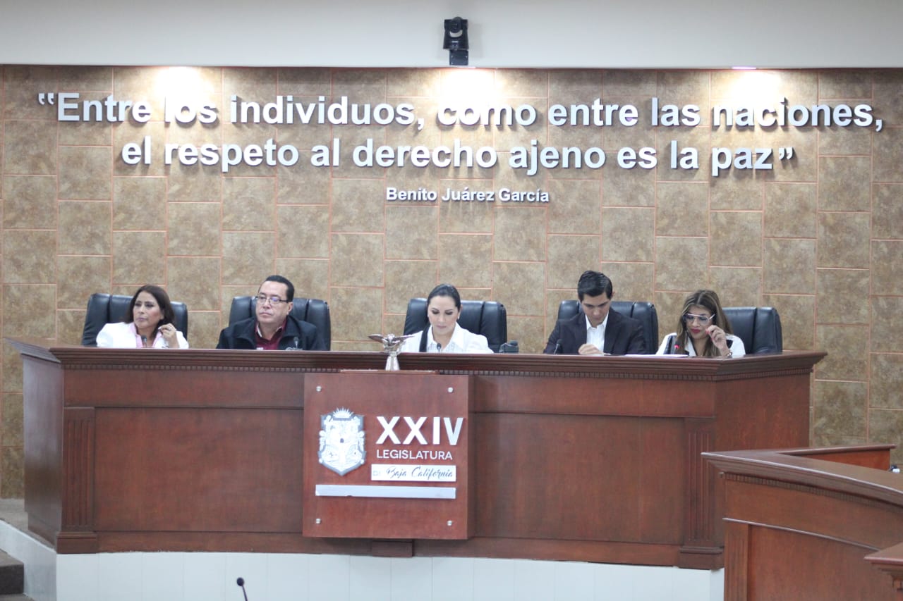 CITAN A COMPARECER A COMISIONADO DE DERECHOS HUMANOS DEL ESTADO PARA RENDIR INFORME 2023