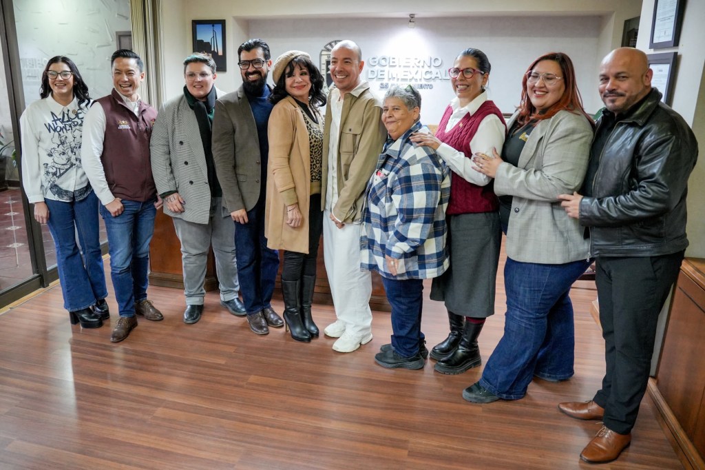 10 AÑOS DE HISTORIA: NORMA BUSTAMANTE SE REÚNE CON EL PRIMER MATRIMONIO HOMOPARENTAL EN&nbsp;MEXICALI