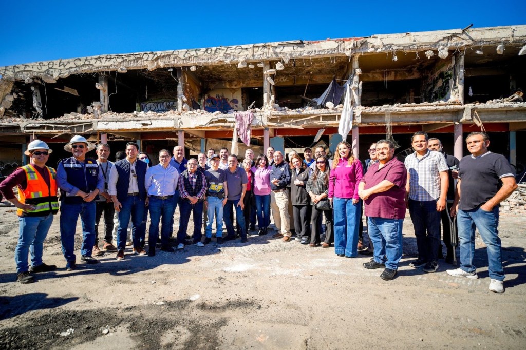 Demolición del Mercado&nbsp;Municipal.