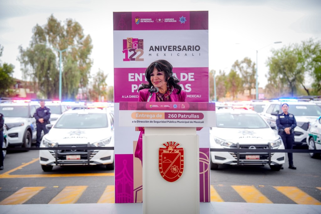 NORMA BUSTAMANTE EQUIPA A LA POLICÍA CON 260 NUEVAS&nbsp;UNIDADES