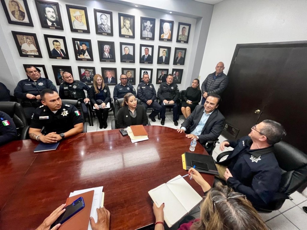 Sostiene Director Julián Leyzaola Pérez primer reunión con Mandos de la DSPM de&nbsp;Mexicali