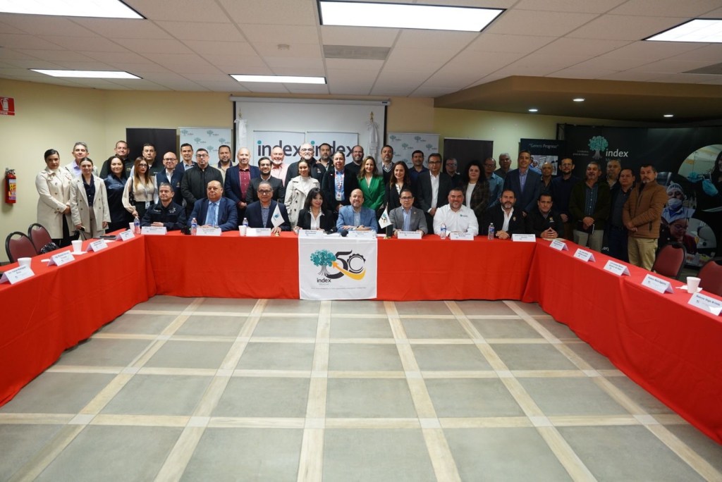 TRAS ANUNCIO DE ARANCELES DE TRUMP; NORMA BUSTAMANTE FORTALECE ALIANZA CON LA INDUSTRIA DE&nbsp;EXPORTACIÓN.