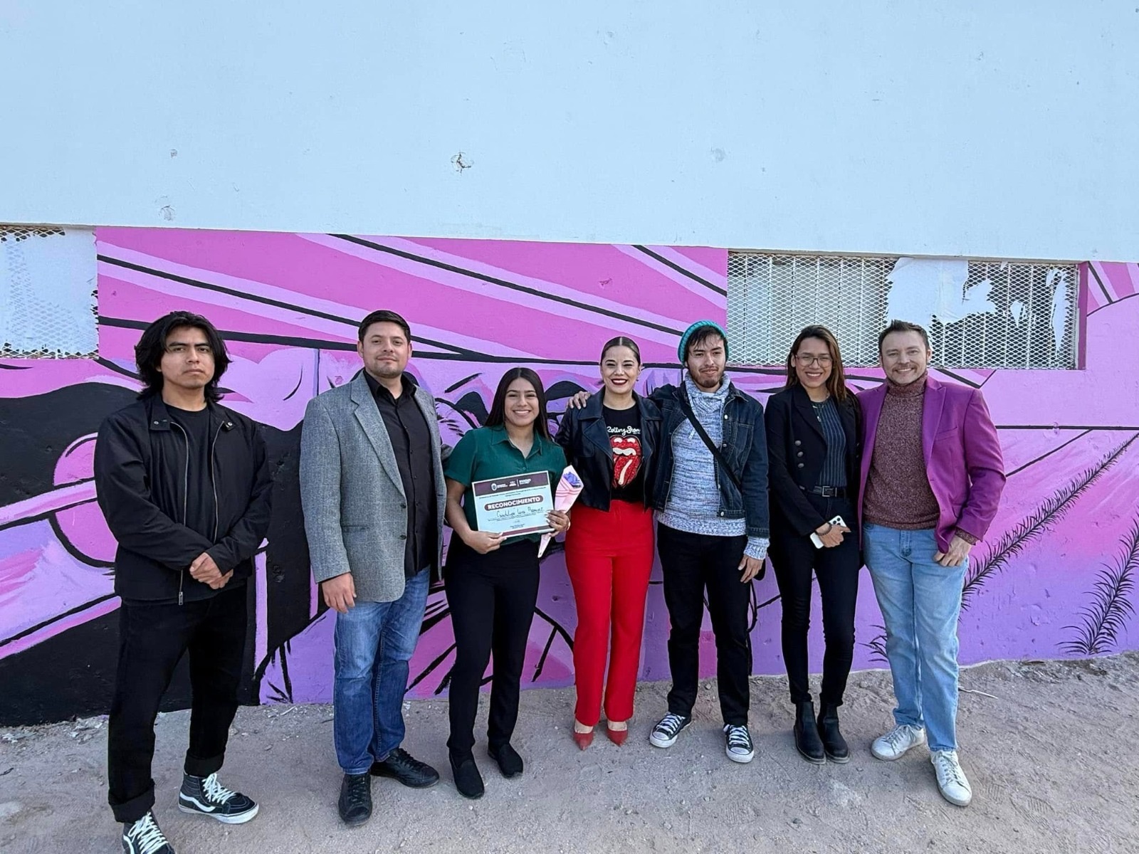 INAUGURAN EL MURAL «IDENTIDAD 43»: UNIENDO ARTE Y JUVENTUD EN LA CASA DE LA CULTURA KM. 43