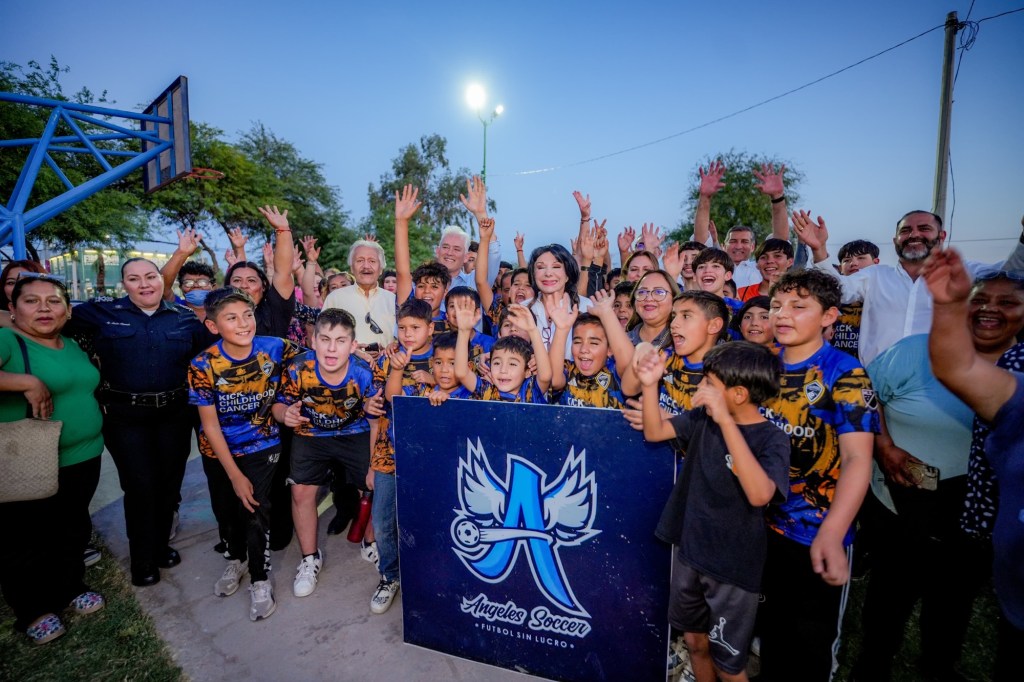 MEXICALI BRILLA: “ILUMINANDO LOS PUEBLAS” TRANSFORMA PARQUE&nbsp;PÚBLICO