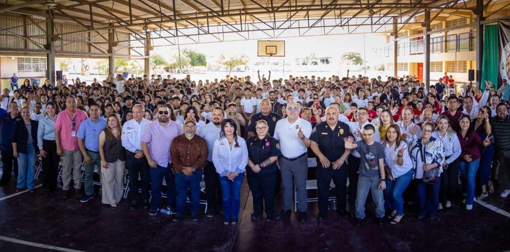 PIES EN MOVIMIENTO: NORMA BUSTAMANTE REAFIRMA SU COMPROMISO CON LA NIÑEZ Y JUVENTUD&nbsp;MEXICALENSE