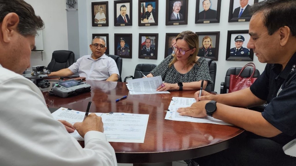 PRODUCTORES HORTOFRUTÍCOLAS Y POLICÍA MUNICIPAL UNEN ESFUERZOS PARA FORTALECER LA SEGURIDAD CON&nbsp;DRONES