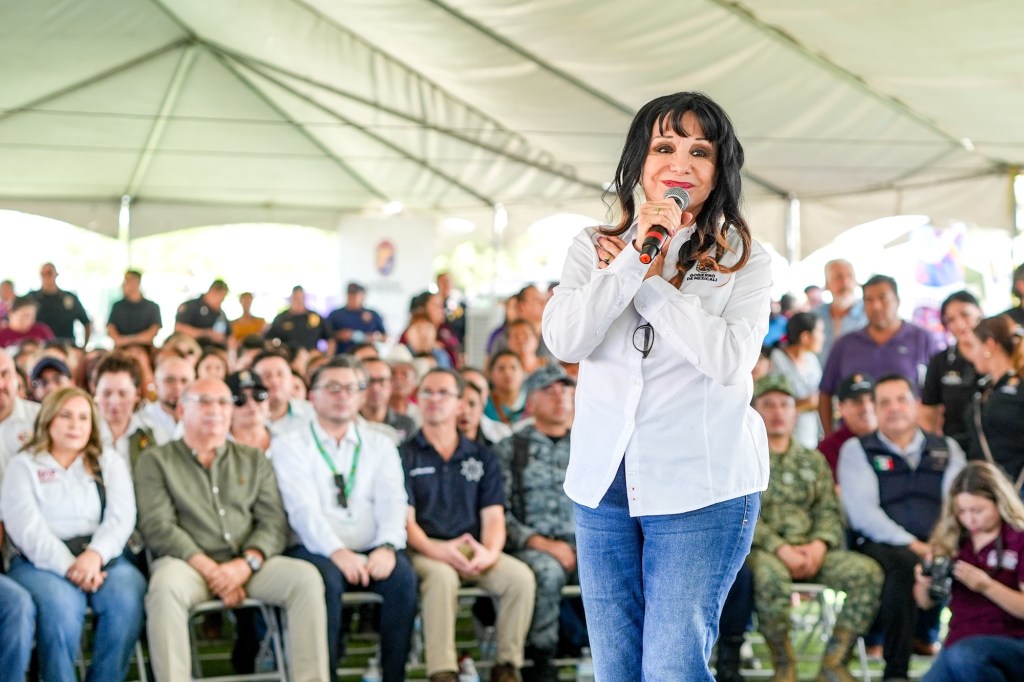 ATIENDE GOBIERNO DE MEXICALI ZONA PONIENTE CON&nbsp;SERVICIOS