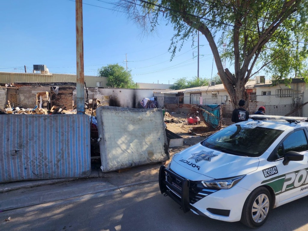 POLICÍA ECOLÓGICA DETIENE A DOS PERSONAS EN FLAGRANCIA ARROJANDO BASURA EN PREDIO EN&nbsp;DESUSO