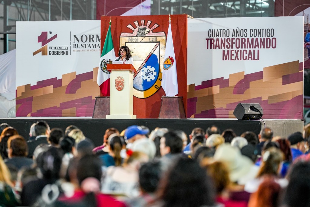 “LA TRANSFORMACIÓN EN MEXICALI NO SE DETIENE”: NORMA BUSTAMANTE PRESENTA SU INFORME DE GOBIERNO EN LA ZONA&nbsp;PONIENTE