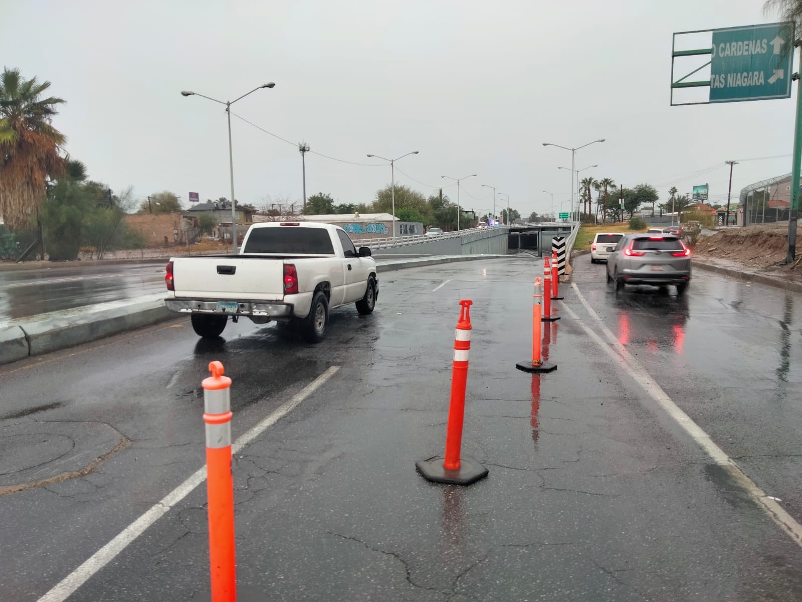 🚧Tomen sus precauciones vialidades cerradas por lluvias.