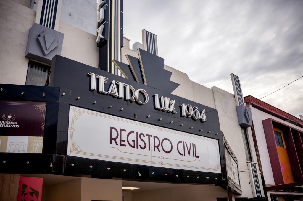 Abre sus puertas registro civil en Teatro lux este&nbsp;lunes.