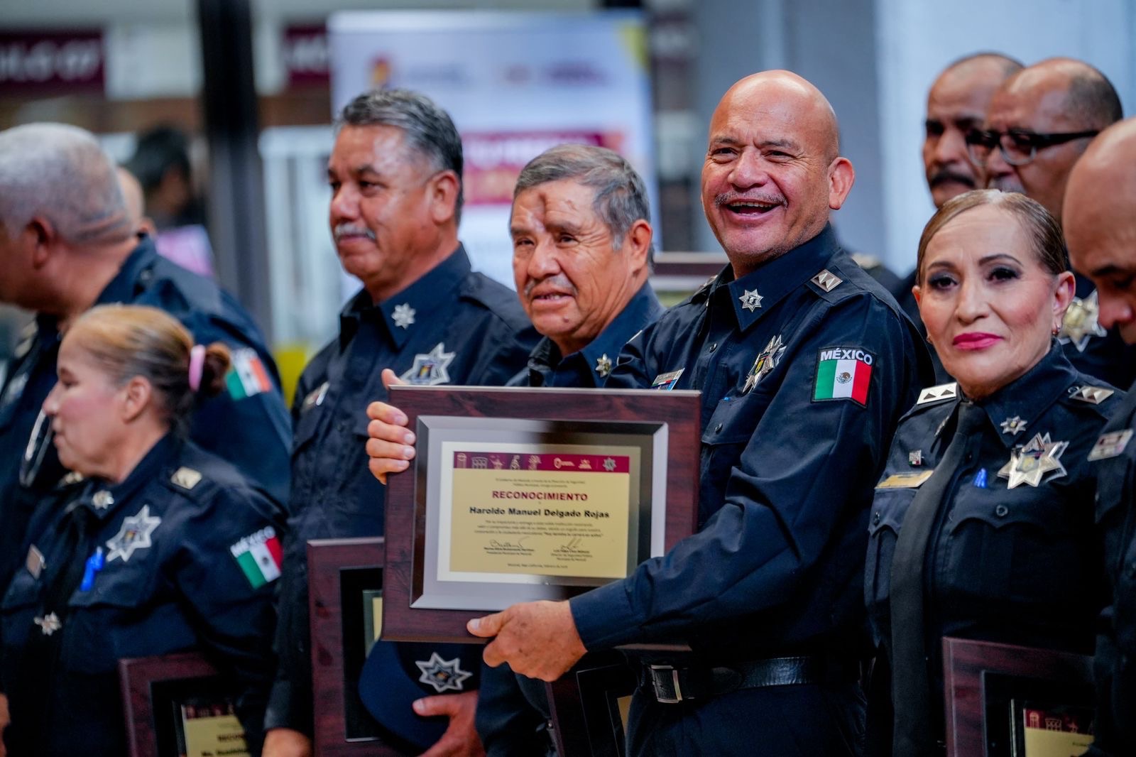 CUMPLE NORMA BUSTAMANTE COMPROMISO DE JUBILACIÓN DIGNA PARA 23 POLICÍAS MUNICIPALES